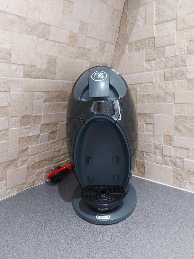Lux Apartment In Gatwick 크롤리 외부 사진